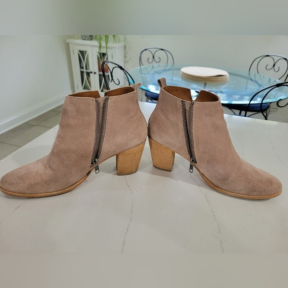 Frye Meghan Booties Size 8.5 dusty rose - Picture 2 of 9